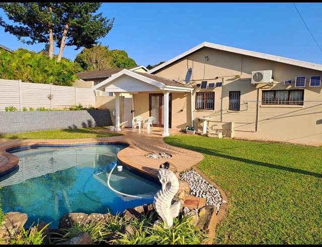 3 BEDROOM SIMPLEX FOR SALE IN PARK HILL